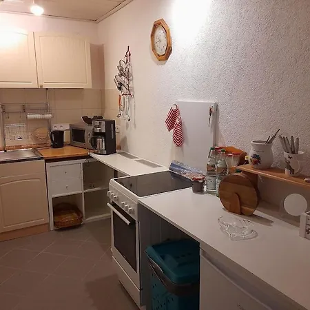 Idyllic In With Garden Holiday home Pepelow